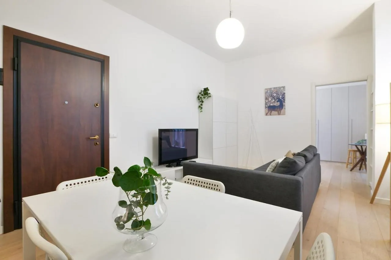 Primopiano - Copernico 10 Apartamento Milão 0*,